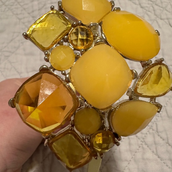 Yellow bejeweled headband - Picture 3 of 4